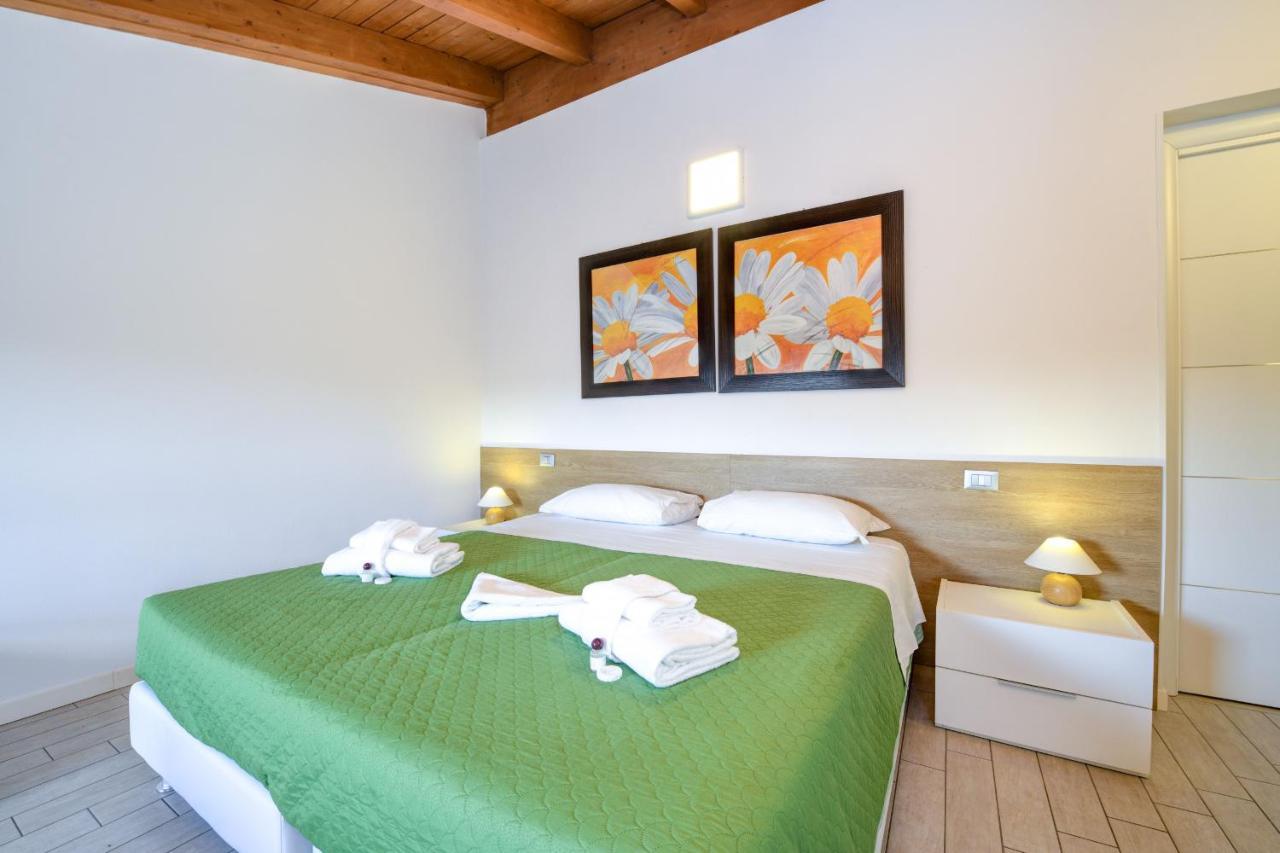 Borgo Gasparina Family Apartments Castelnuovo del Garda Exteriér fotografie